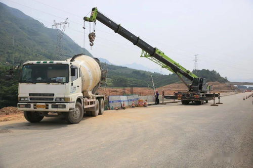 全力以赴推進賀巴高速建設 確保如期建成通車